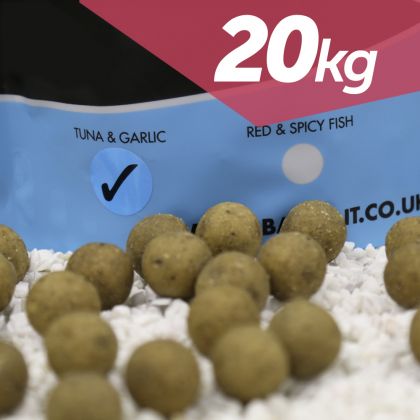 Urban Bait Urban Bait Tuna & Garlic 20kg Boilie Deal: click to enlarge